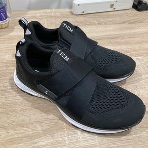 Black TIEM slipstreams (W9) - barely worn